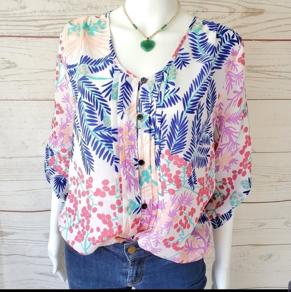 Anthropologie Tops - Anthropologie Yumi Kim beautiful button front top